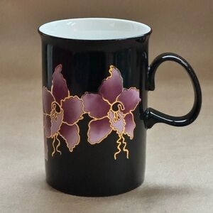 Dunoon Black and Pink Fiji Orchid Mug Designed by Ruth Boden. 10 fl oz.